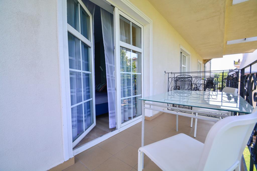 Apartamenty Na Wyspie - Promenada Свиноуйсьце Экстерьер фото